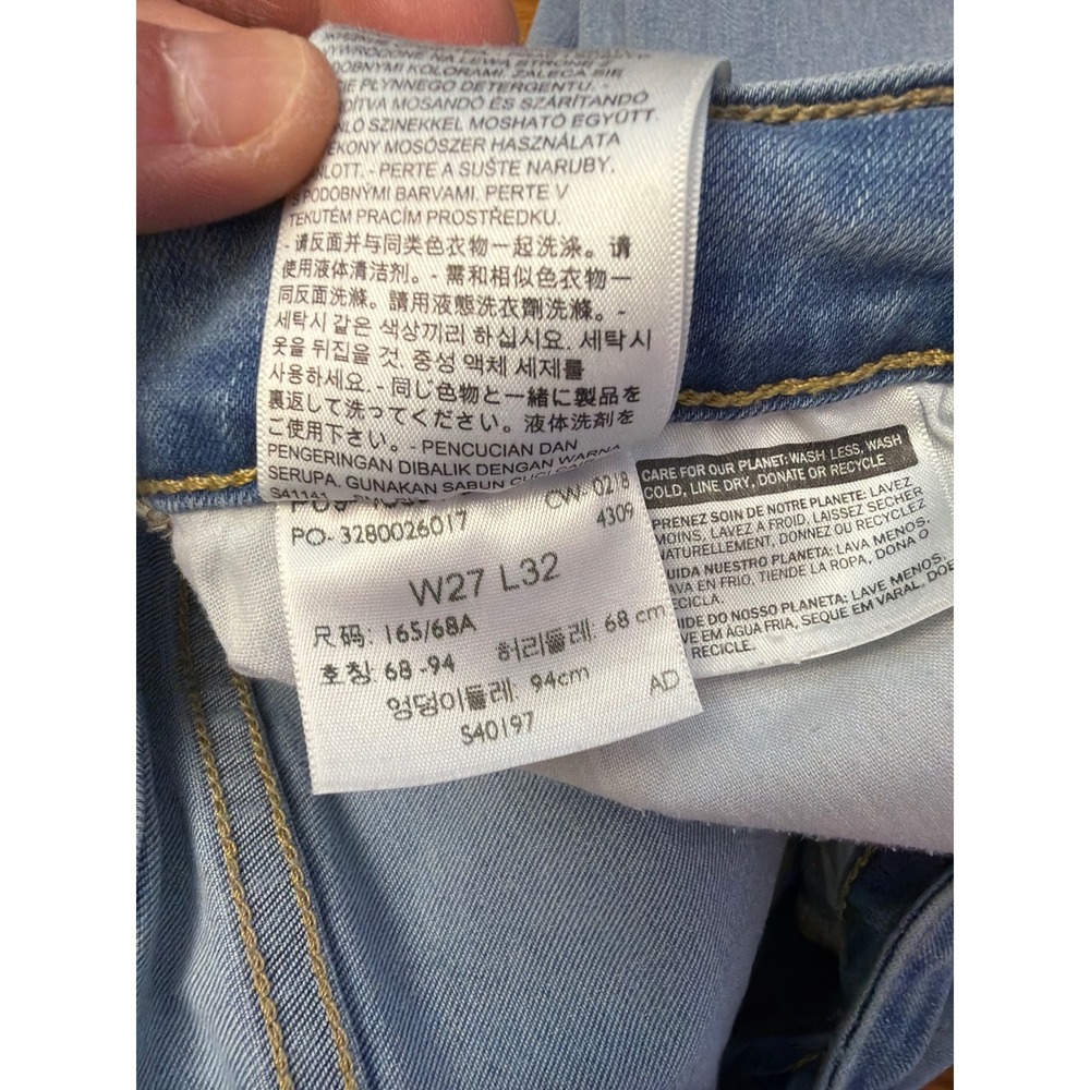 Levis Premium 711 Skinny Jeans‎ Womens 27x32 Light Blue Distressed Denim Pants - Picture 8 of 11